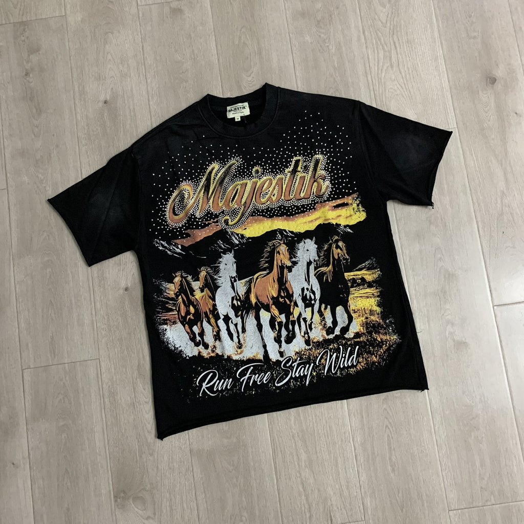 MAJESTIK Live Free Horse Graphic Short-Sleeve T-Shirt